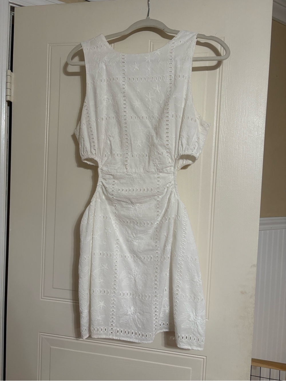 Olivaceous, size L